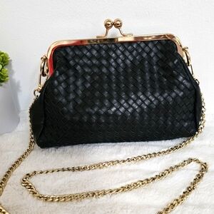 Valentina Fiore Vintage Style Woven Leather Kisslock Made in Italy Crossbody